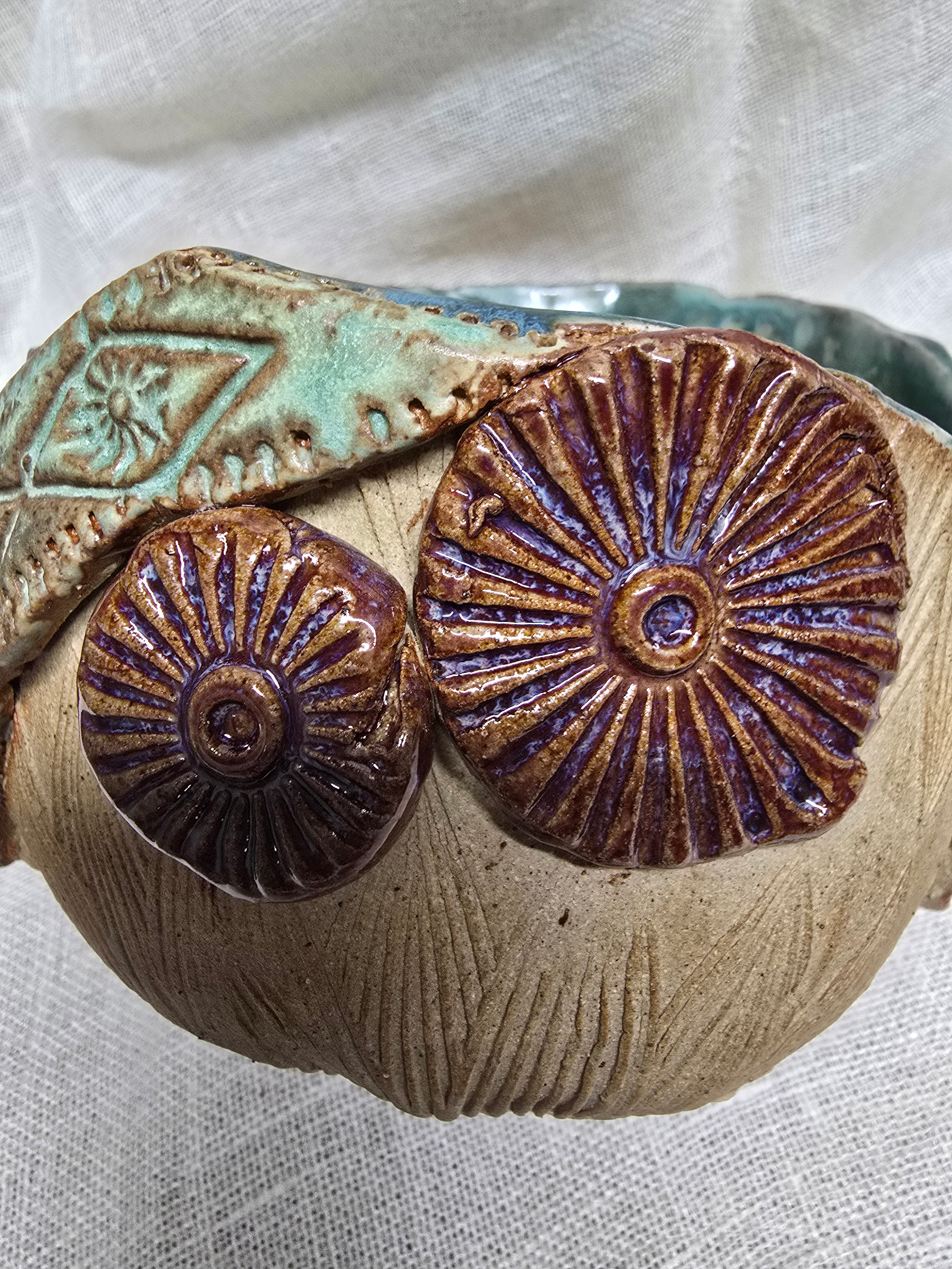 Rainforest pool bowl