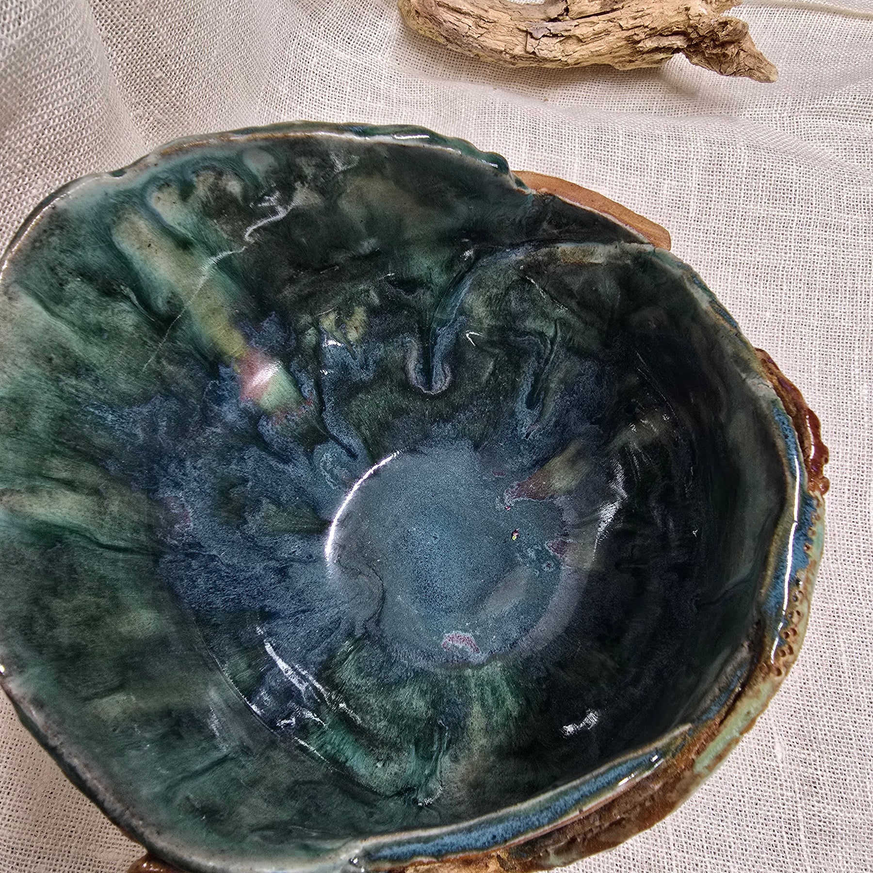 Rainforest pool bowl