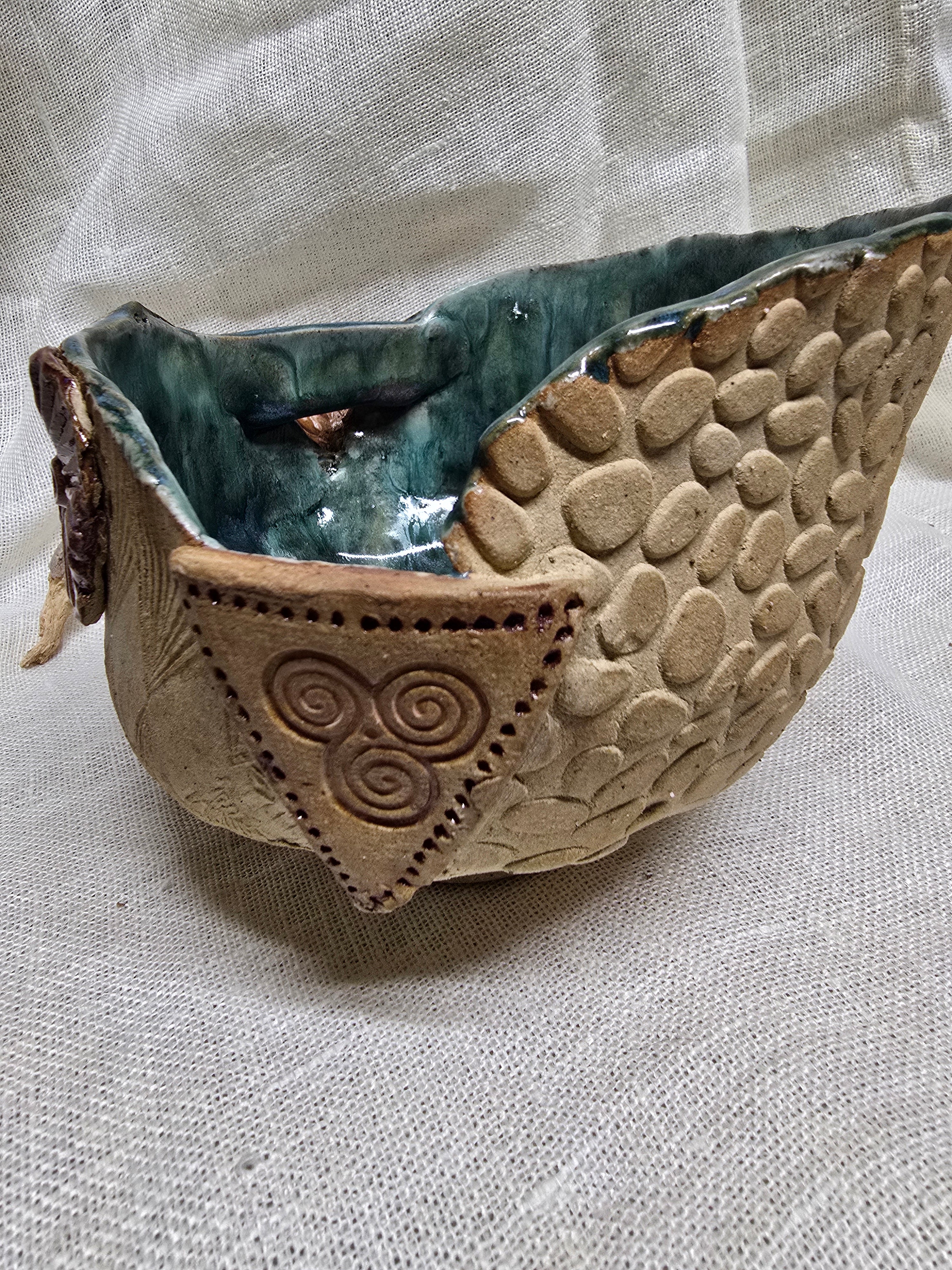 Rainforest pool bowl