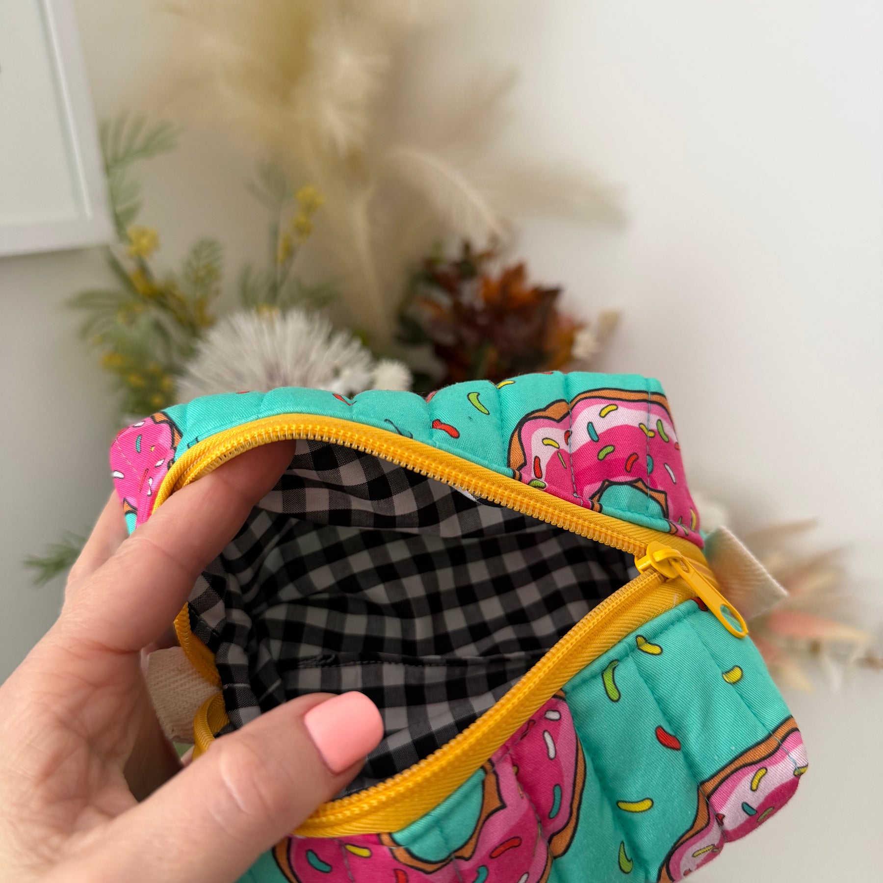 Boxy Zipper Pouch - Strawberry Donut