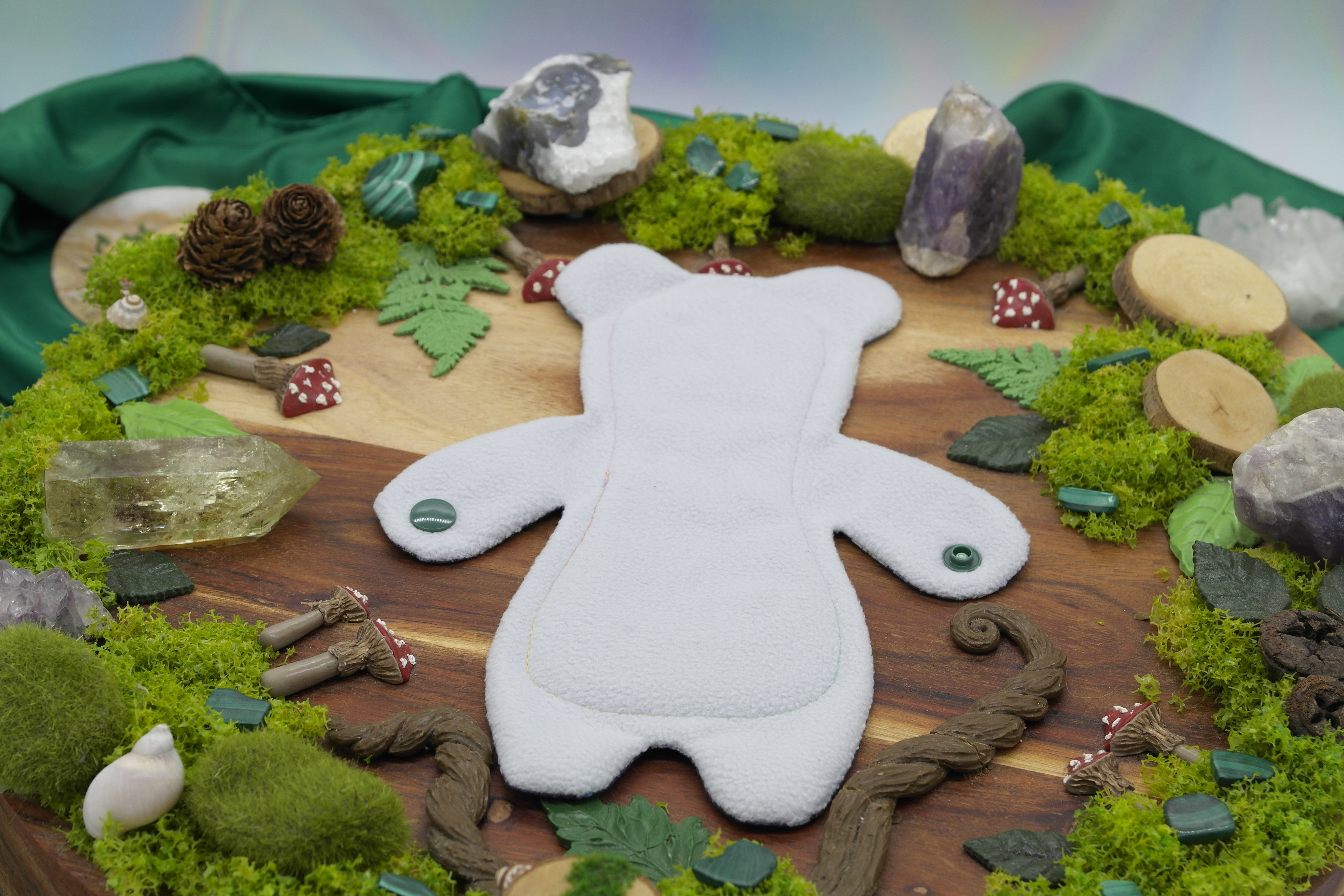 Eco-friendly reusable 8" moderate cloth pad - honey bear