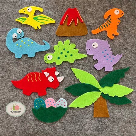 Dinosaur Felt Board Set
