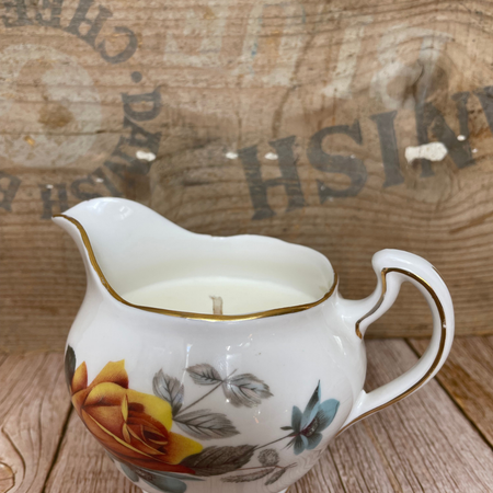 Lavender + Sweet Orange I Natural Soy Candle I Vintage Rose Jug