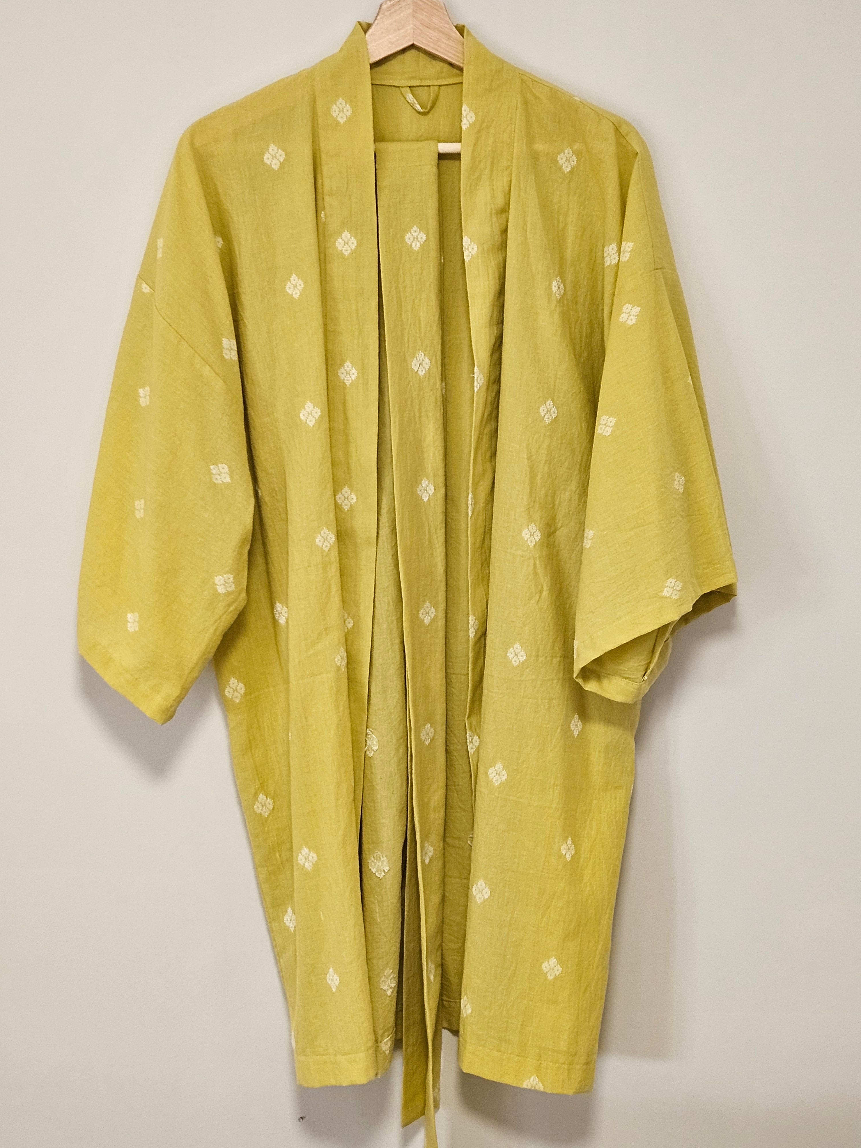 100% Cotton lightweight Dressing Gown in Lemon motif
