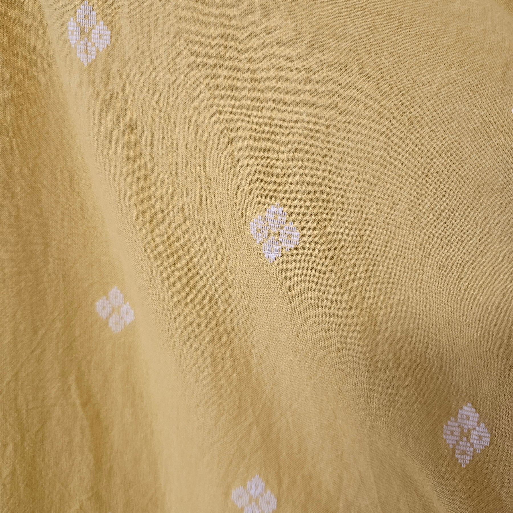 100% Cotton lightweight Dressing Gown in Lemon motif