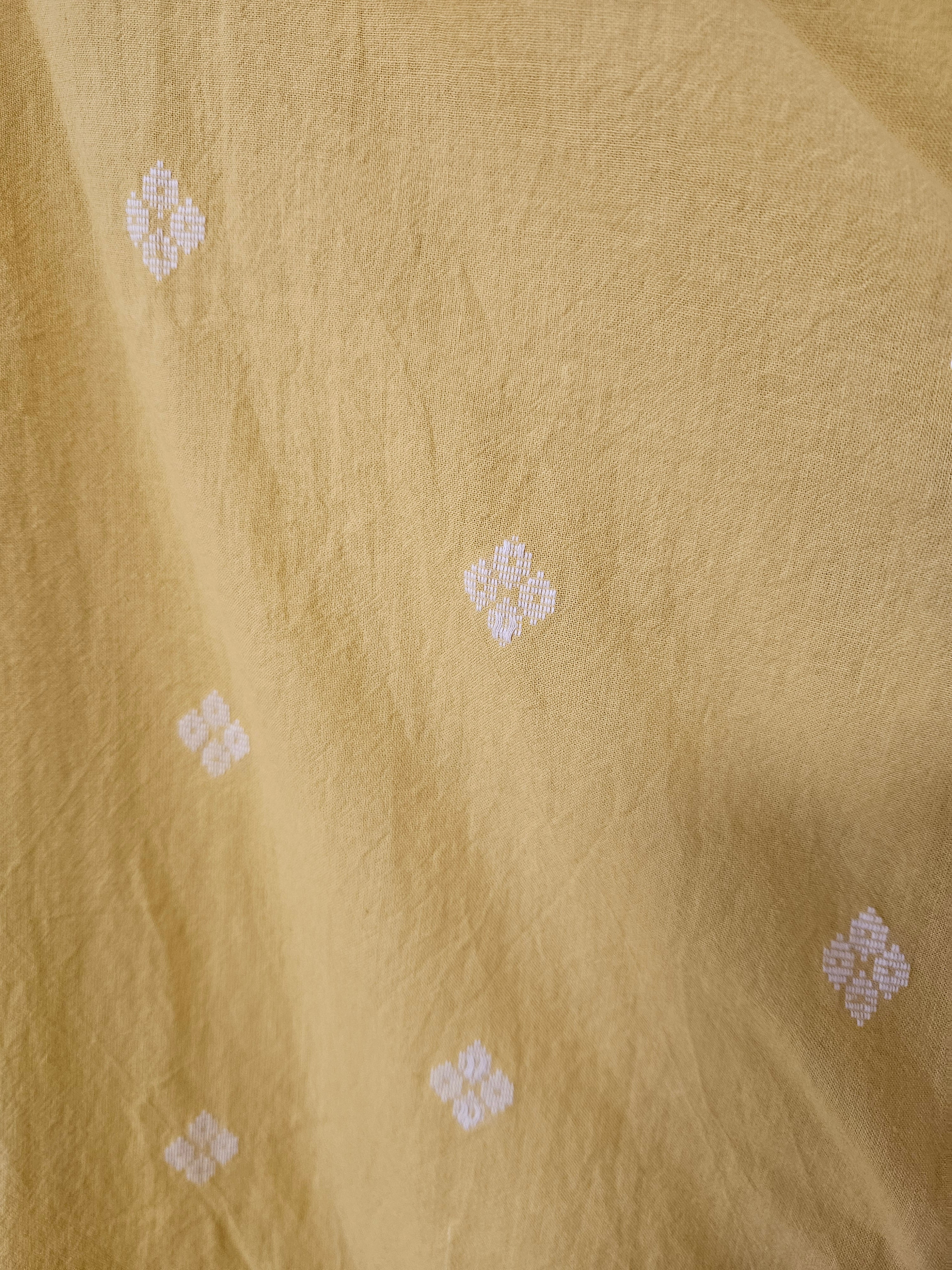 100% Cotton lightweight Dressing Gown in Lemon motif