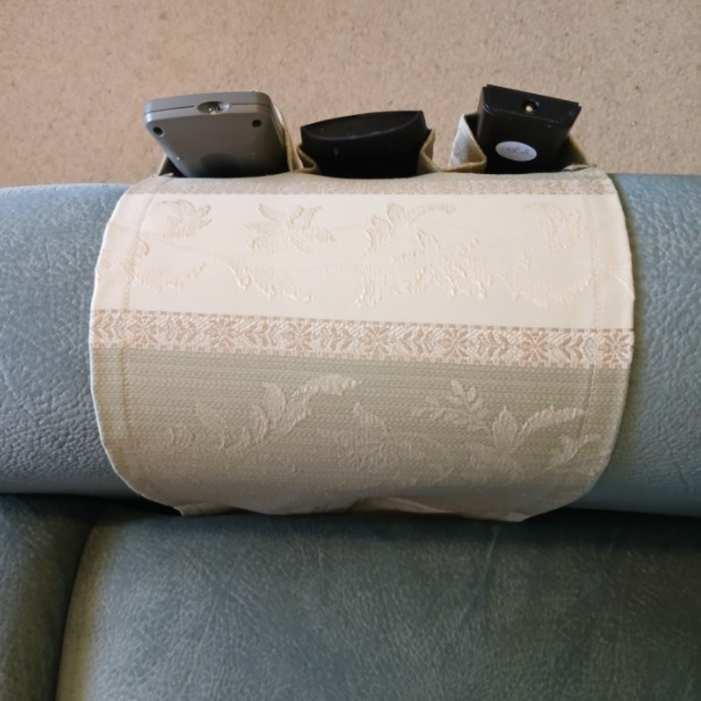 Fabric Remote Control Holder -green & gold 3 pockets