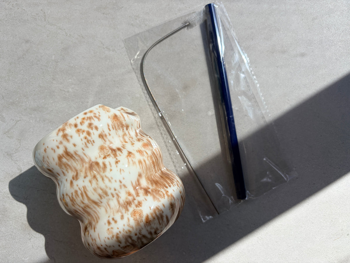 Handcrafted Porcelain Tumbler with Silicon Straw, 600mL Bubble Cup in Latte Glaze
