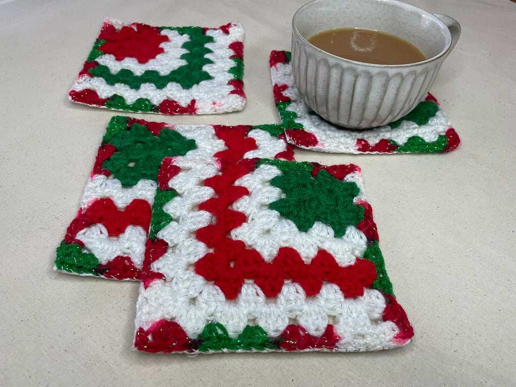 #090 Set of 4 Christmas Cup Mats