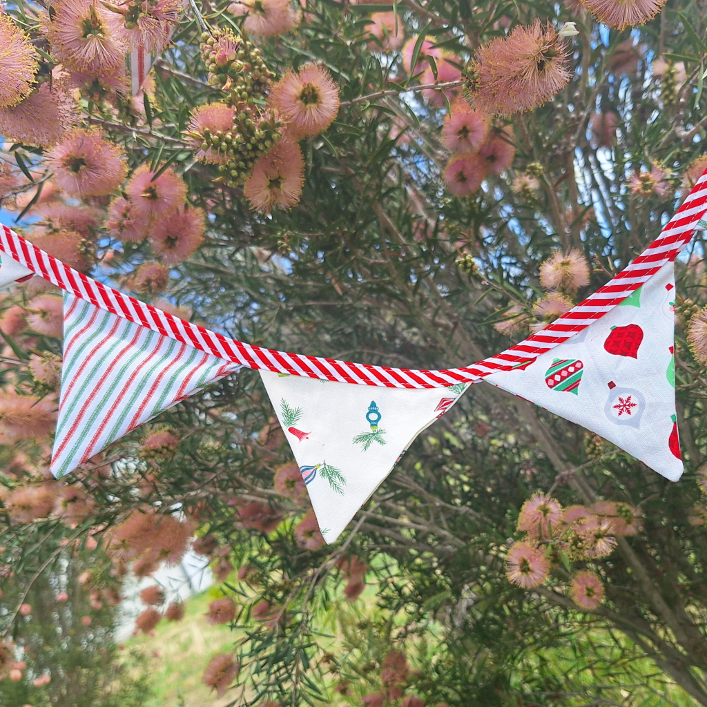 Handmade Christmas Bunting: Candy Stripe