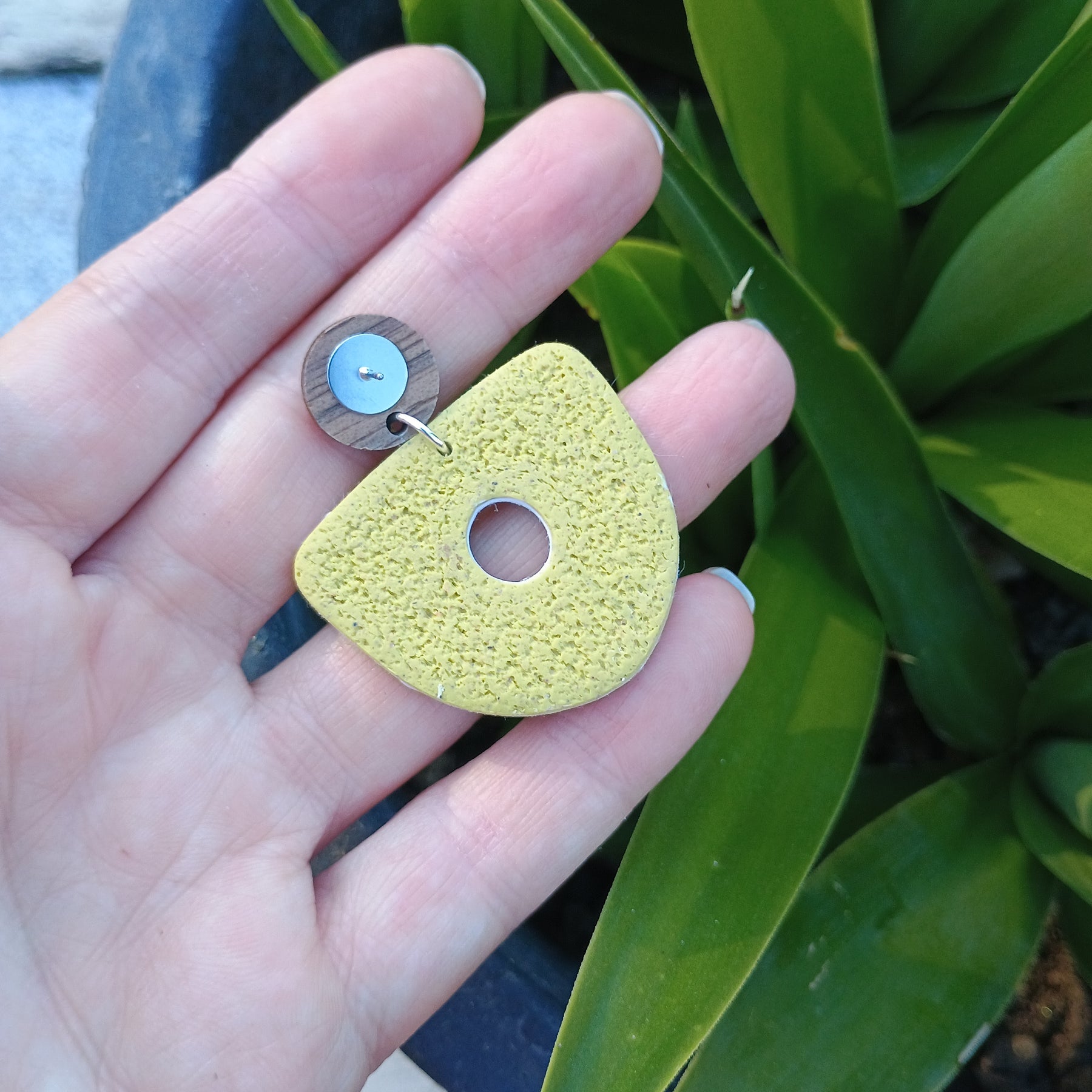 Marble floral earrings with natural wood stud