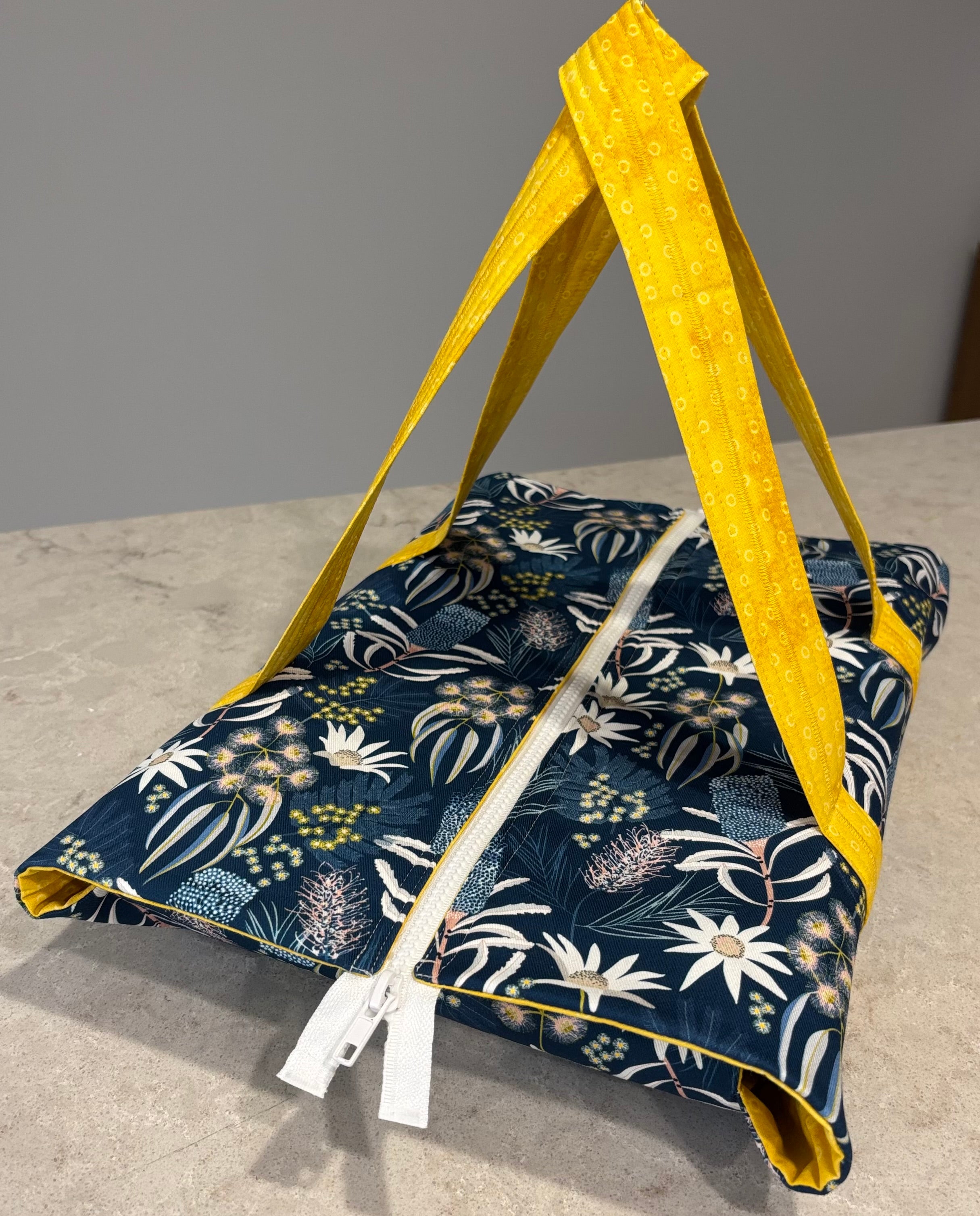 Casserole Carrier
