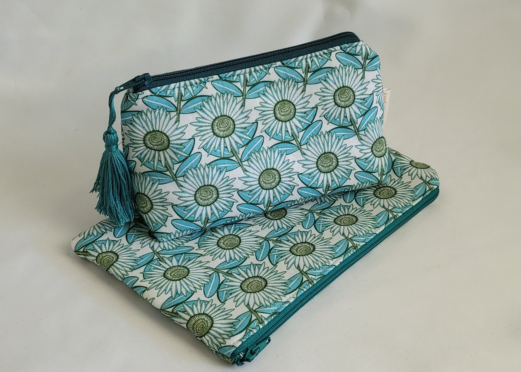 Makeup or Cosmetic Travel Pouch Cool Blue - Mother's Day Gift | Still.