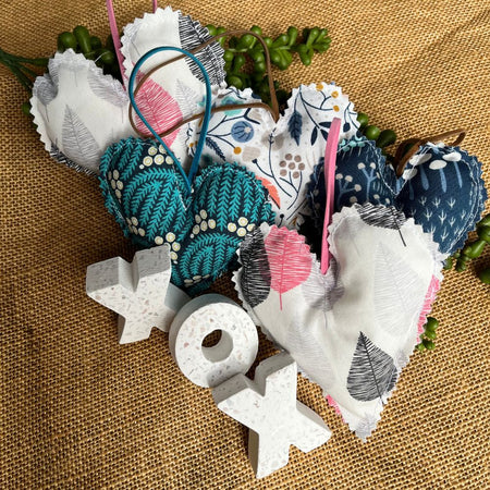 Collection of 5 Handmade hearts | organic fabric | rustic  look