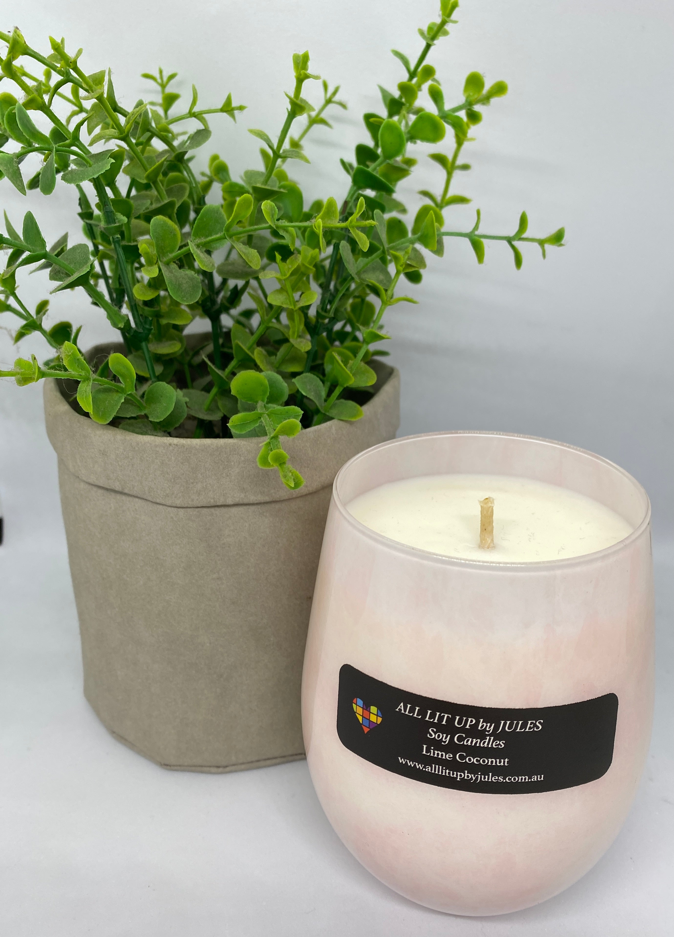 Pale Pink Marble look Glass with Lime Coconut Fragrance