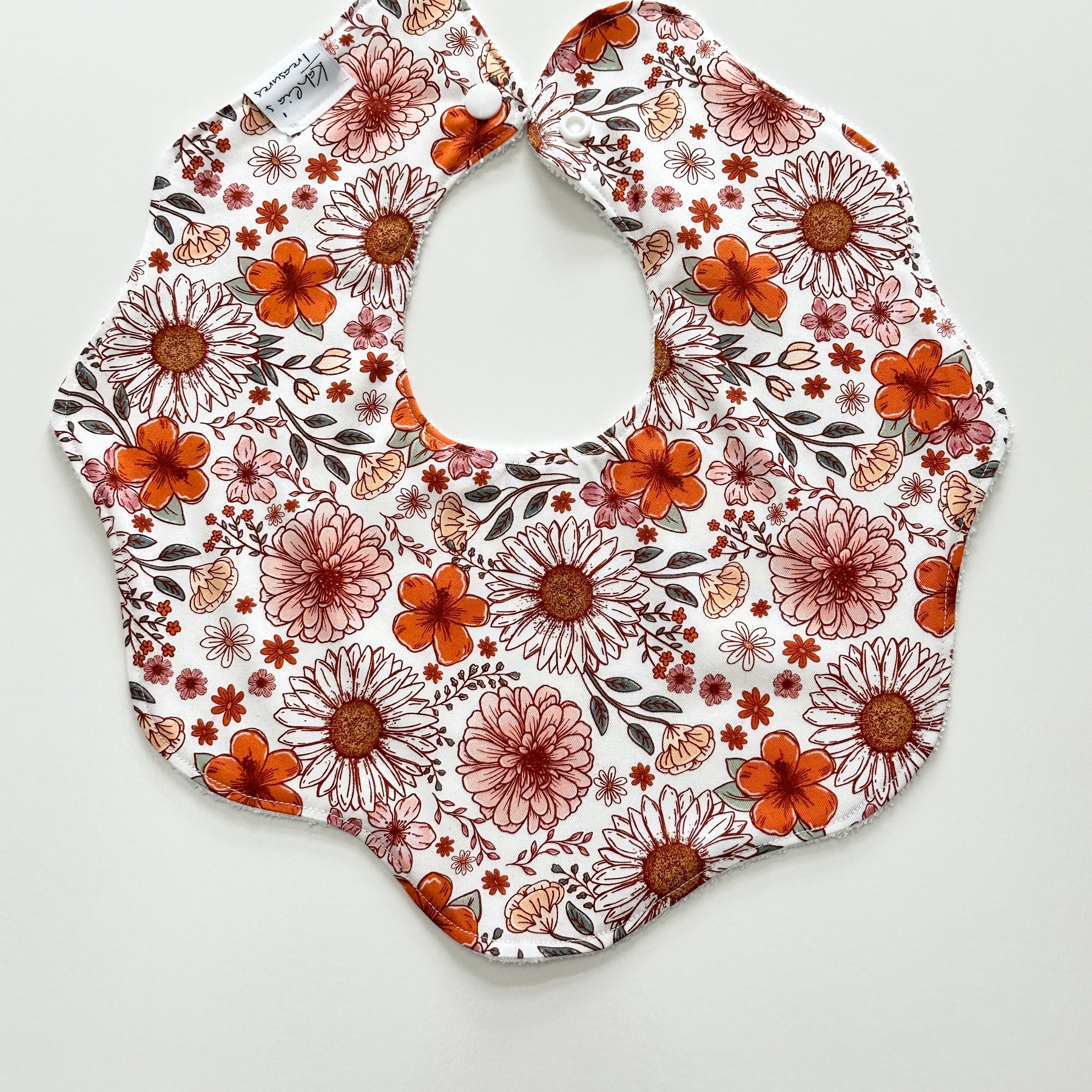 Autumn floral scalloped bib