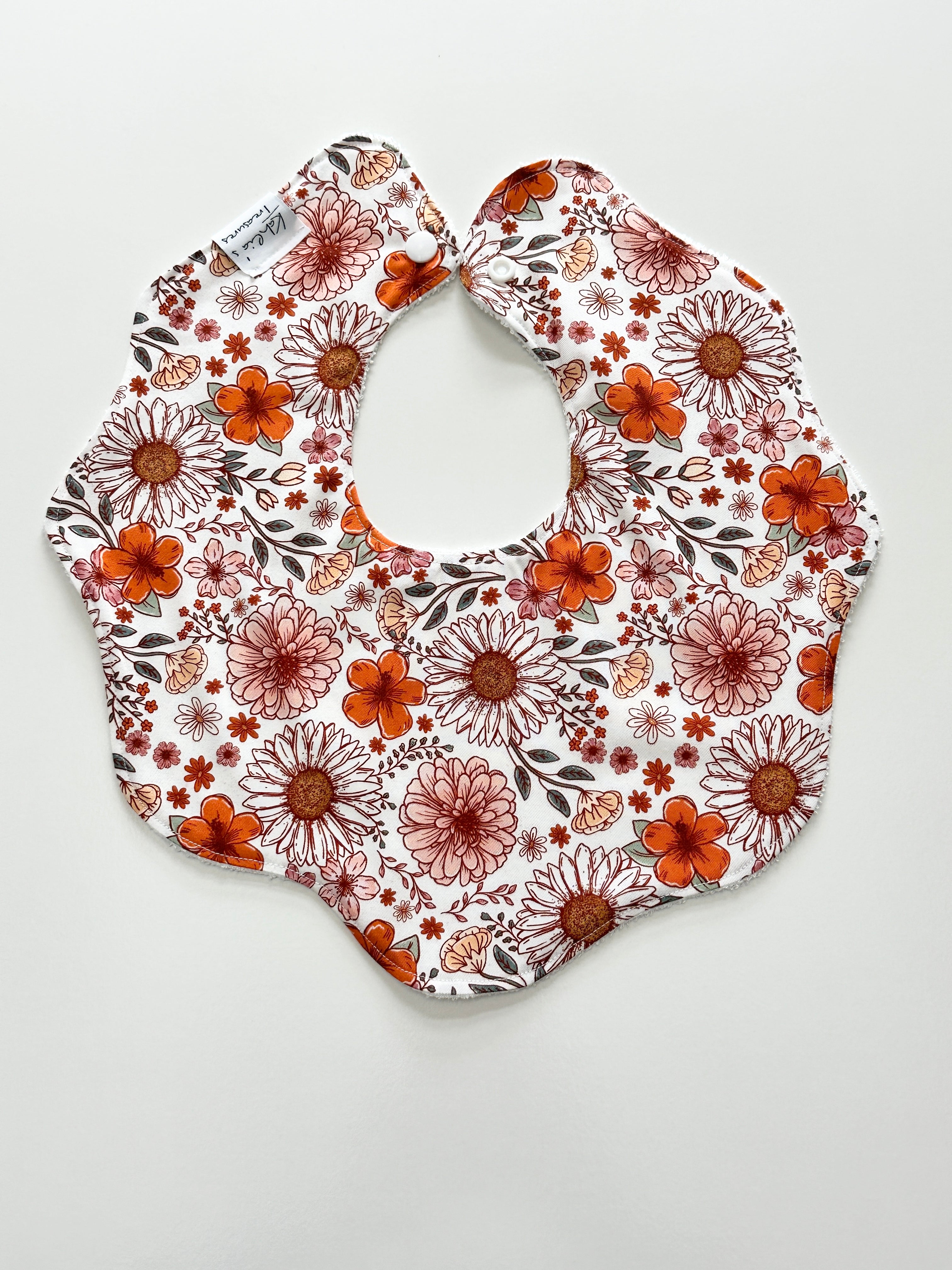 Autumn floral scalloped bib