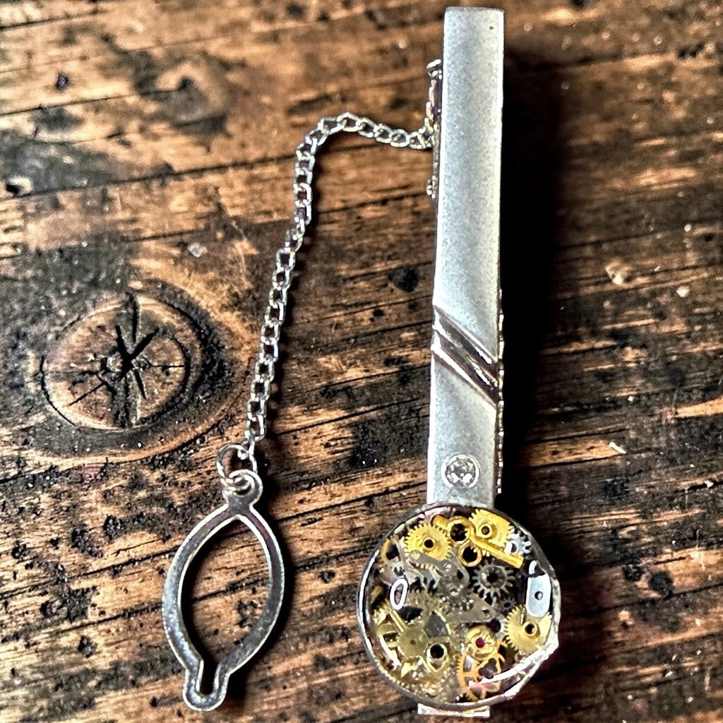 Steampunk watch parts tie clip/pin