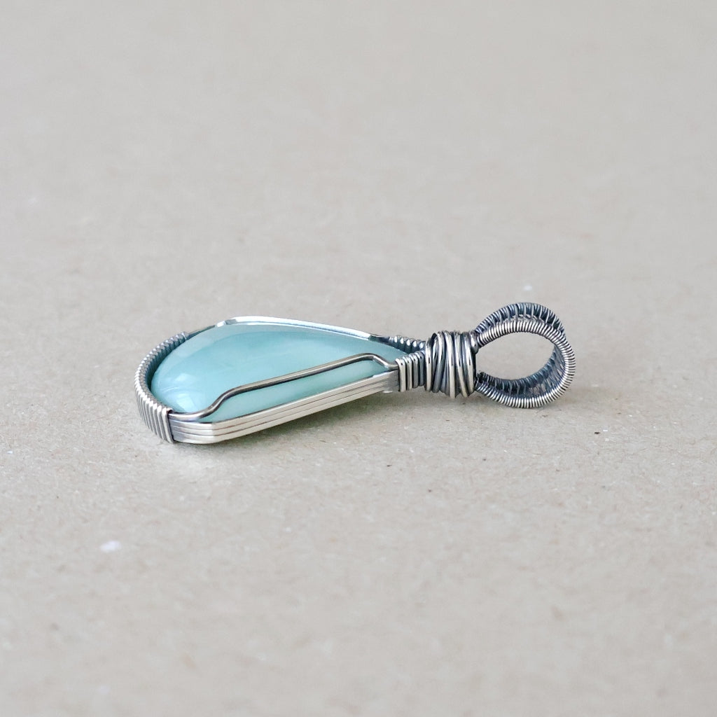 Handcrafted Mtorolite Pendant - Talisman of Calm