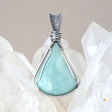 Handcrafted Mtorolite Pendant - Talisman of Calm