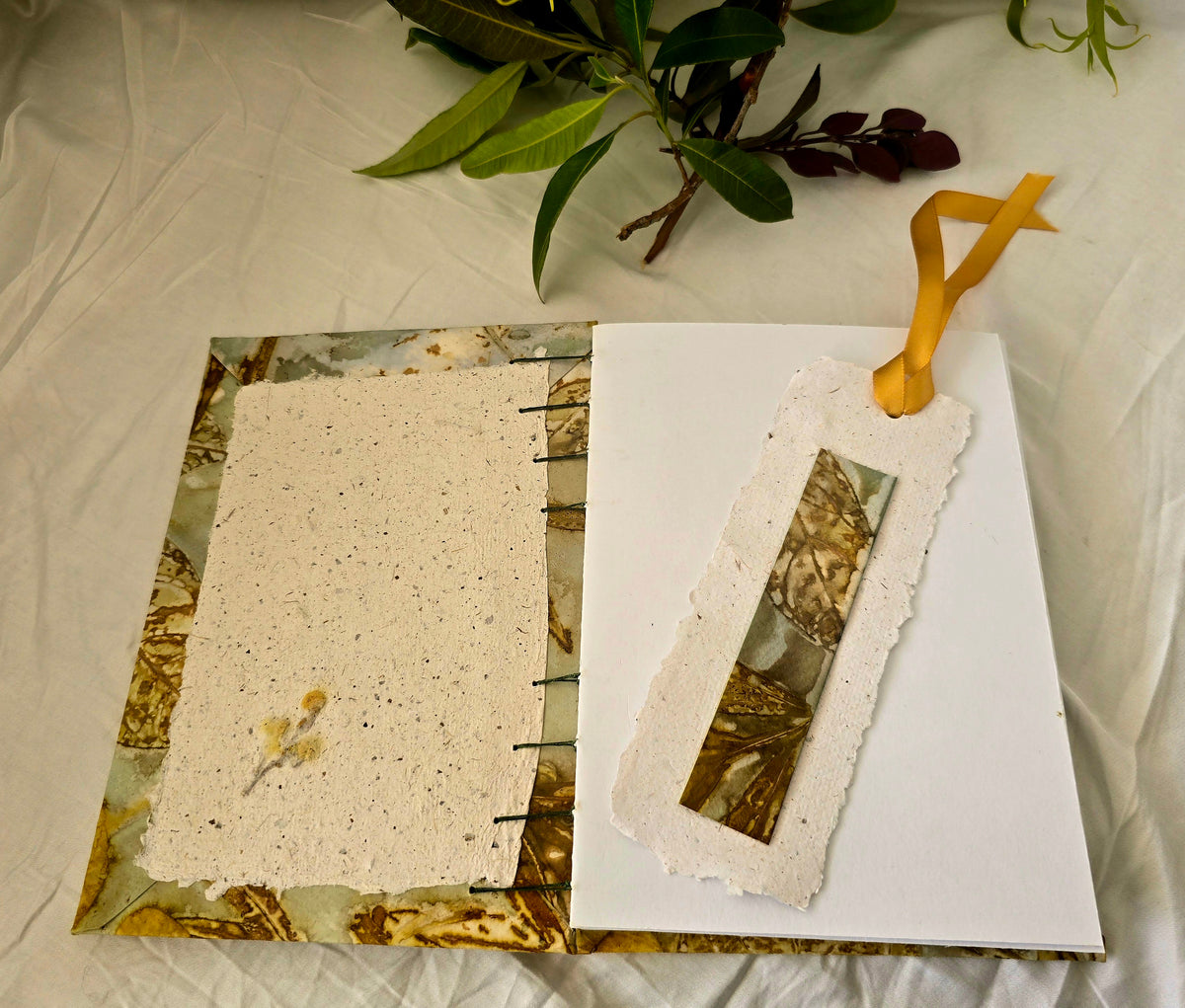 A Leaf's Story - Botanical Printed Journal