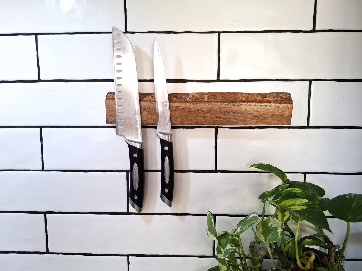 Handmade Wooden Magnetic Knife Holder: Wall-Mounted Kitchen Rack