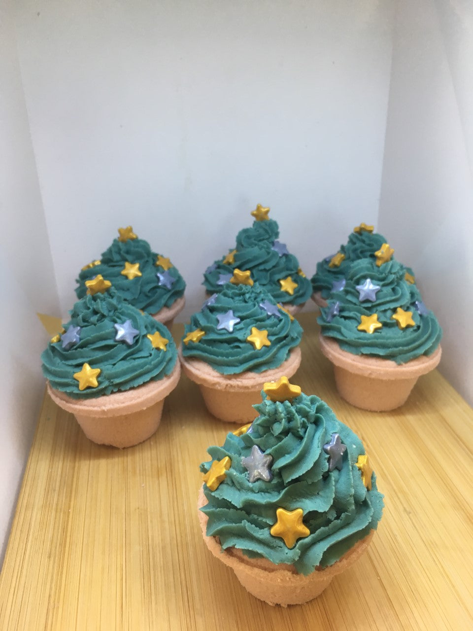 Christmas Tree Cupcake Bath Bombs