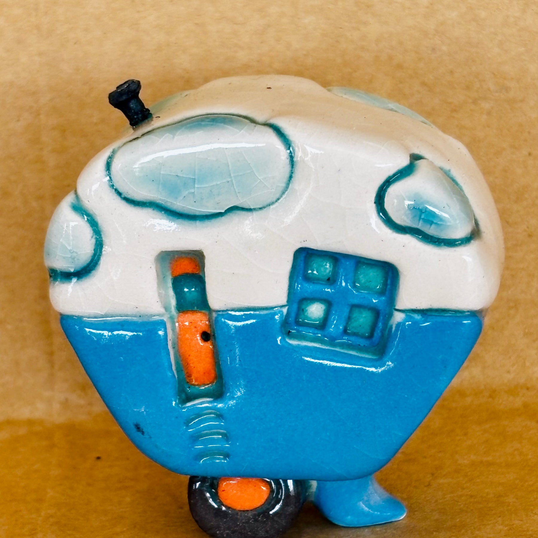 Small Retro Collectable Ceramic Caravan 9