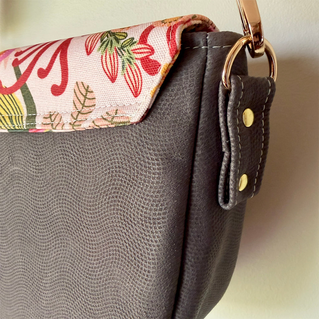 Handmade leather crossbody bag | Lightweight | Unique