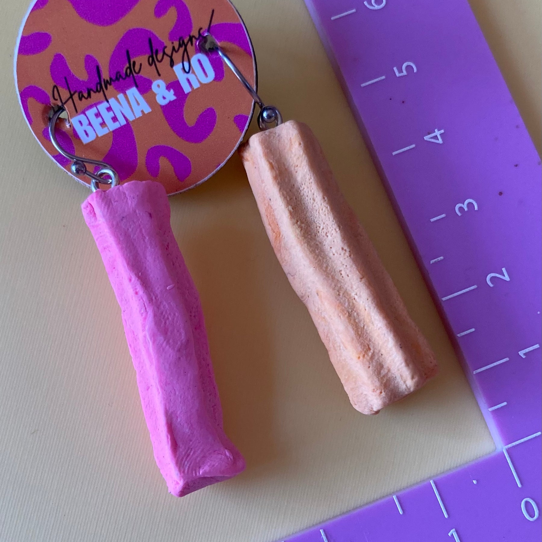 Lolly musk stick earrings