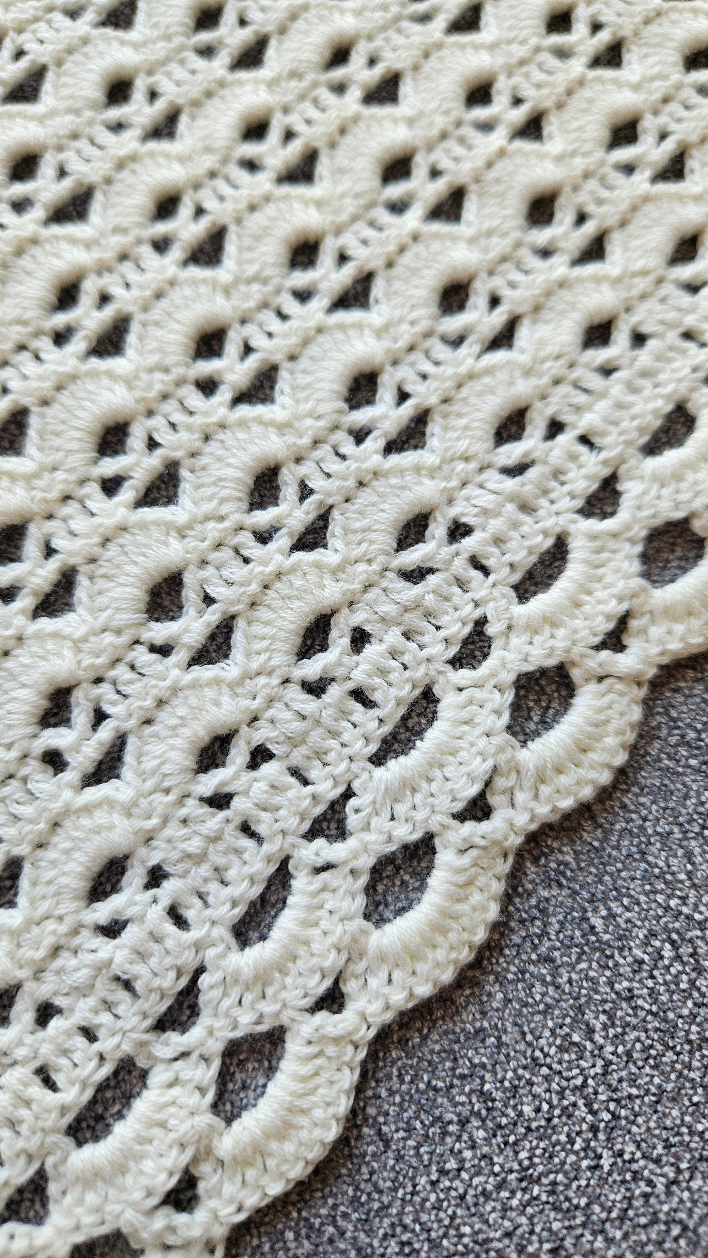 Handmade Newborn Crochet Gift Set – Cotton Blanket, Bonnet & Booties