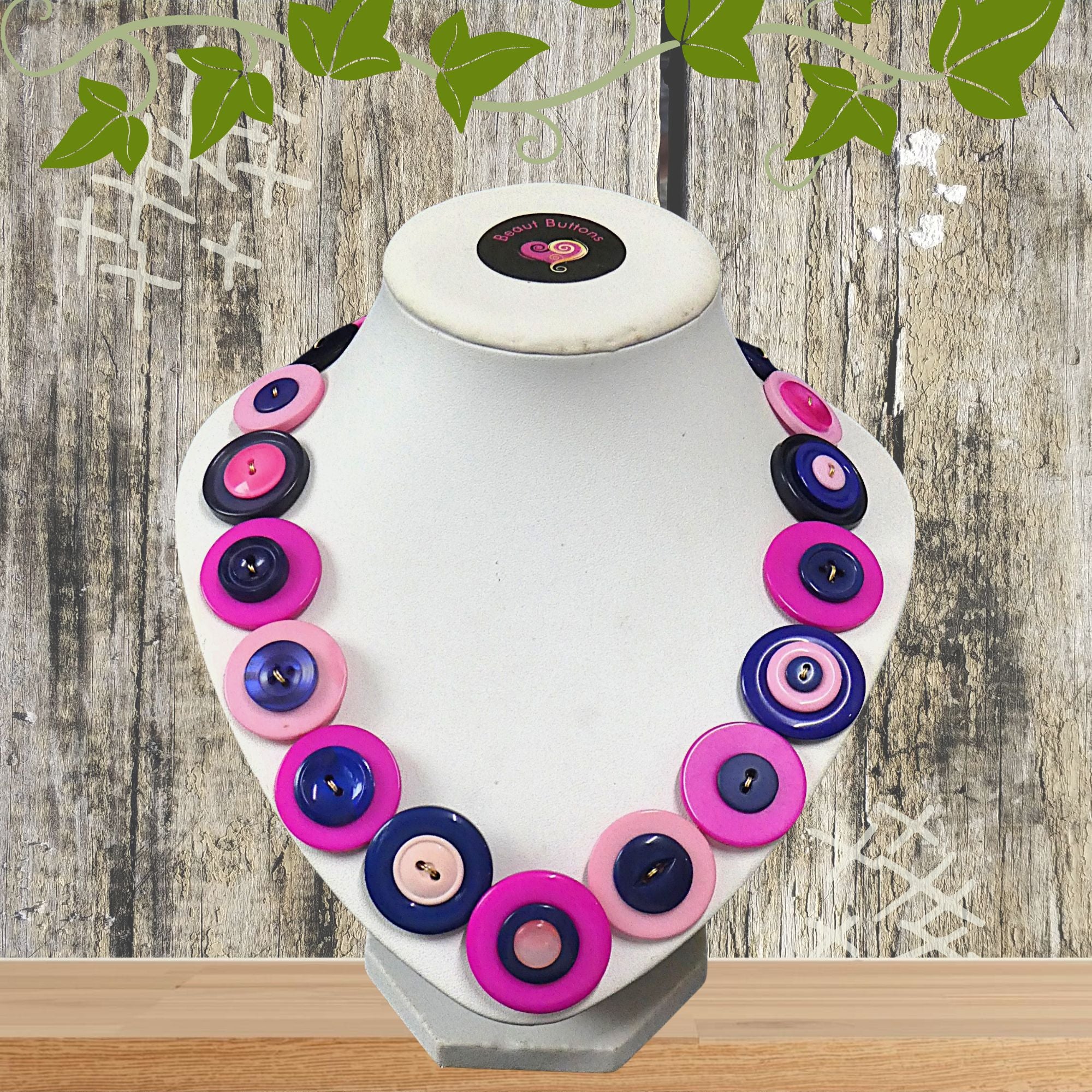 Button necklace - Inky Pinky
