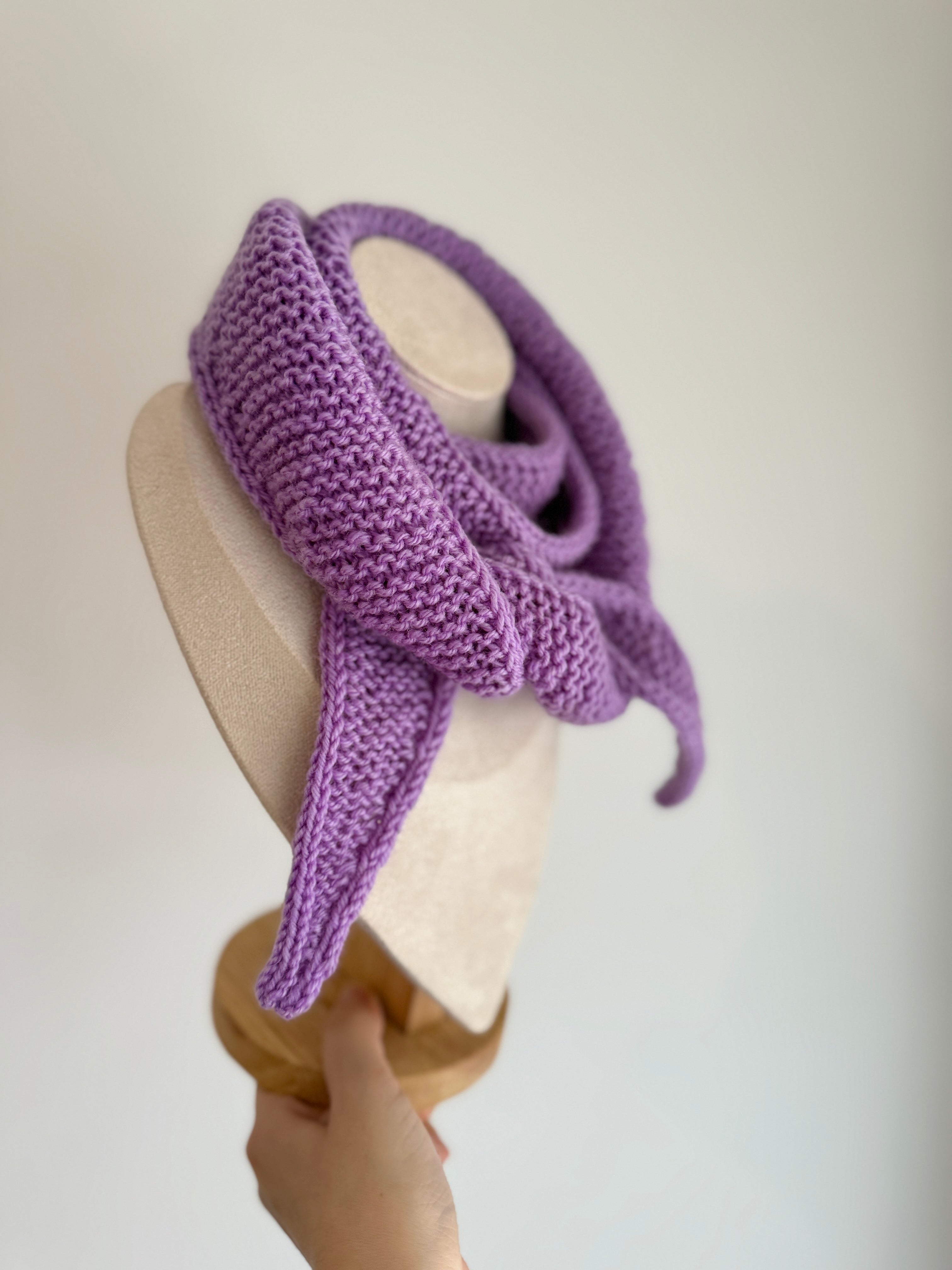 Knit sophie scarf in light purple lilac