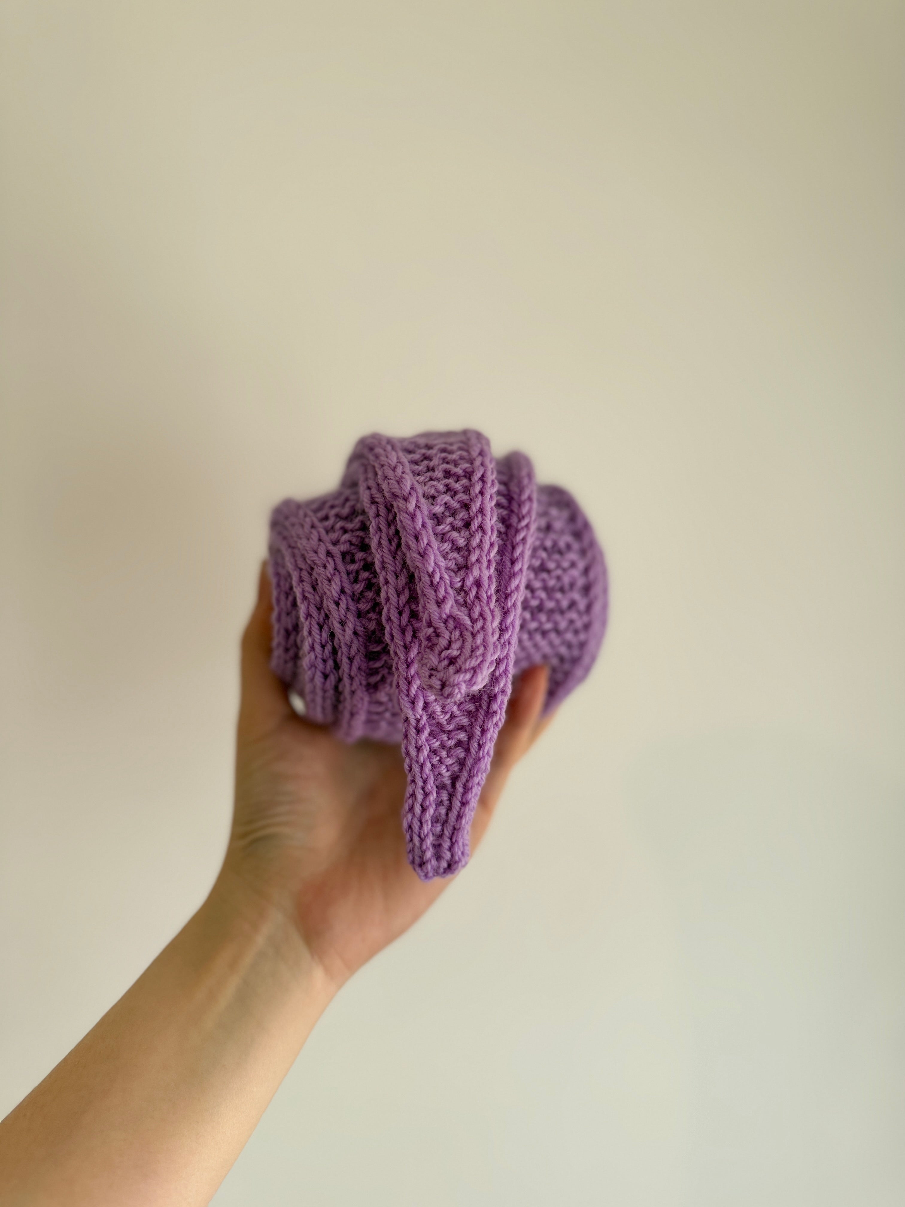 Knit sophie scarf in light purple lilac