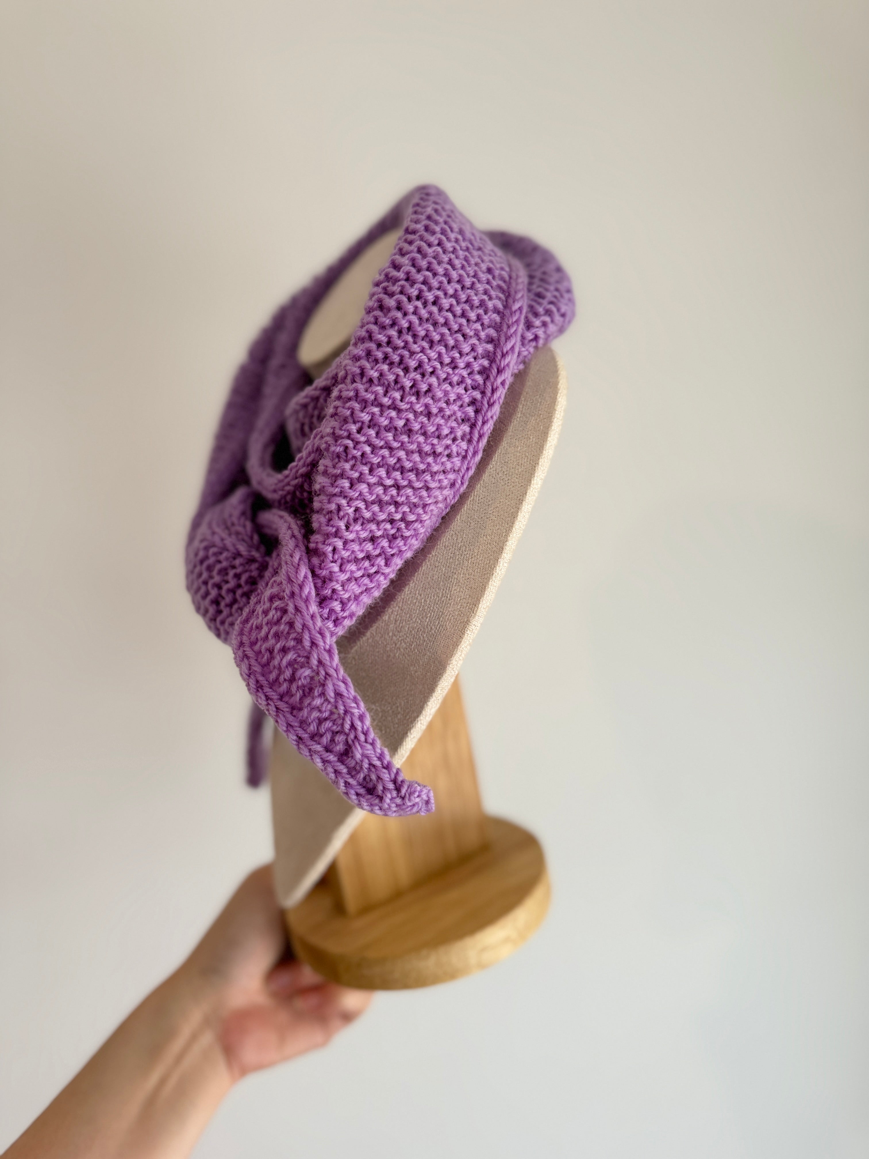 Knit sophie scarf in light purple lilac