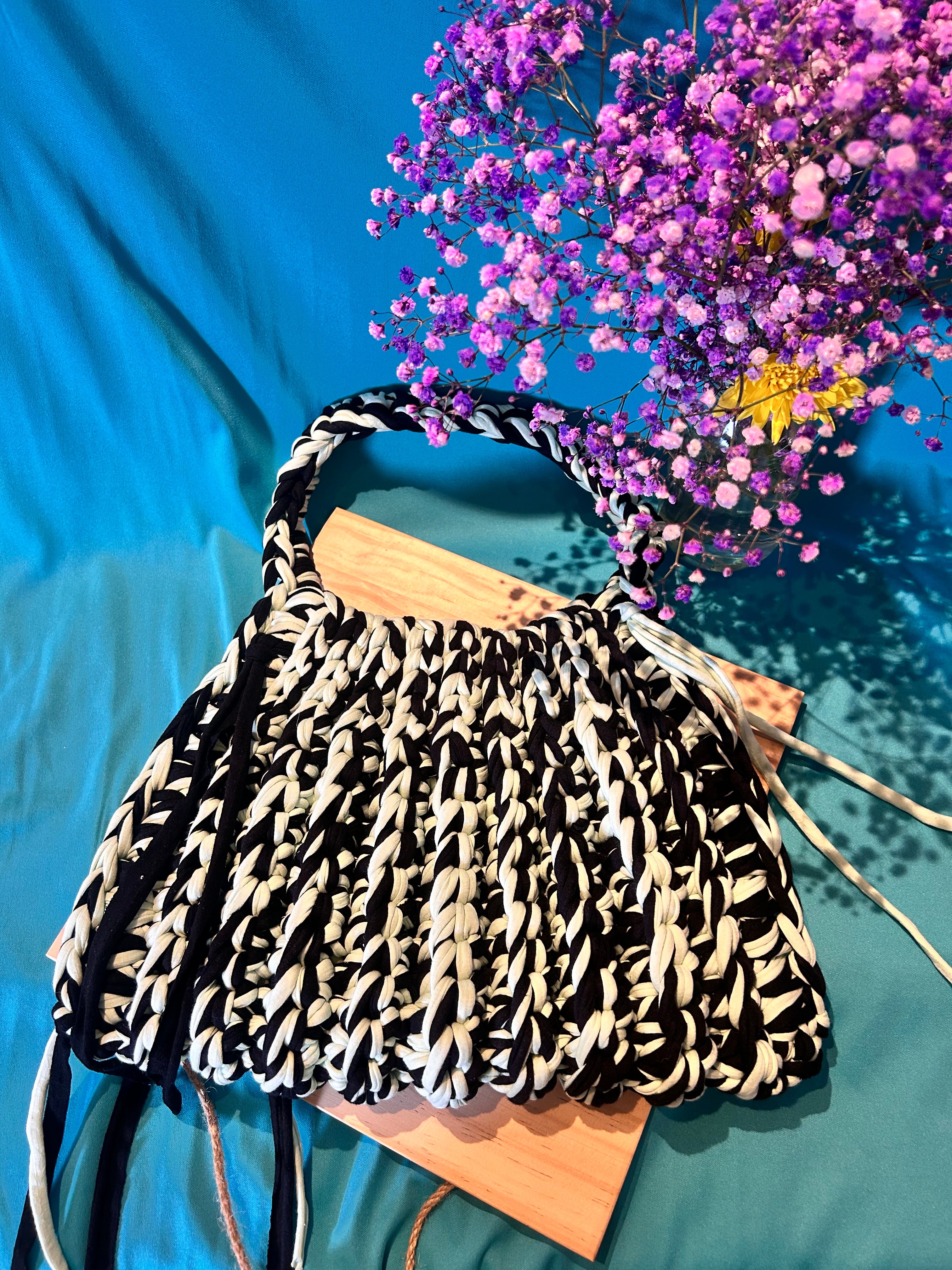 Alicia Shoulder bag