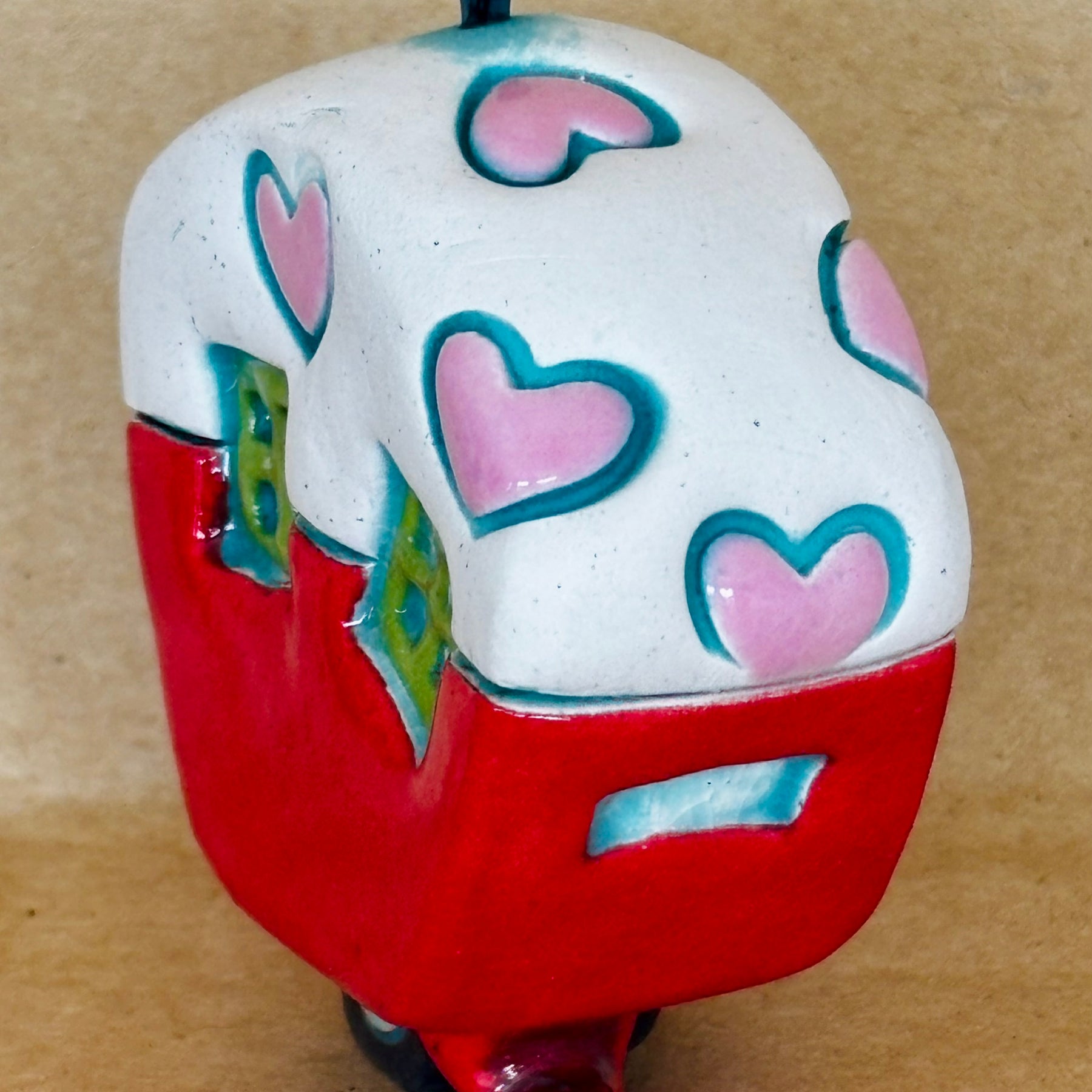 Small Retro Collectable Ceramic Caravan 14