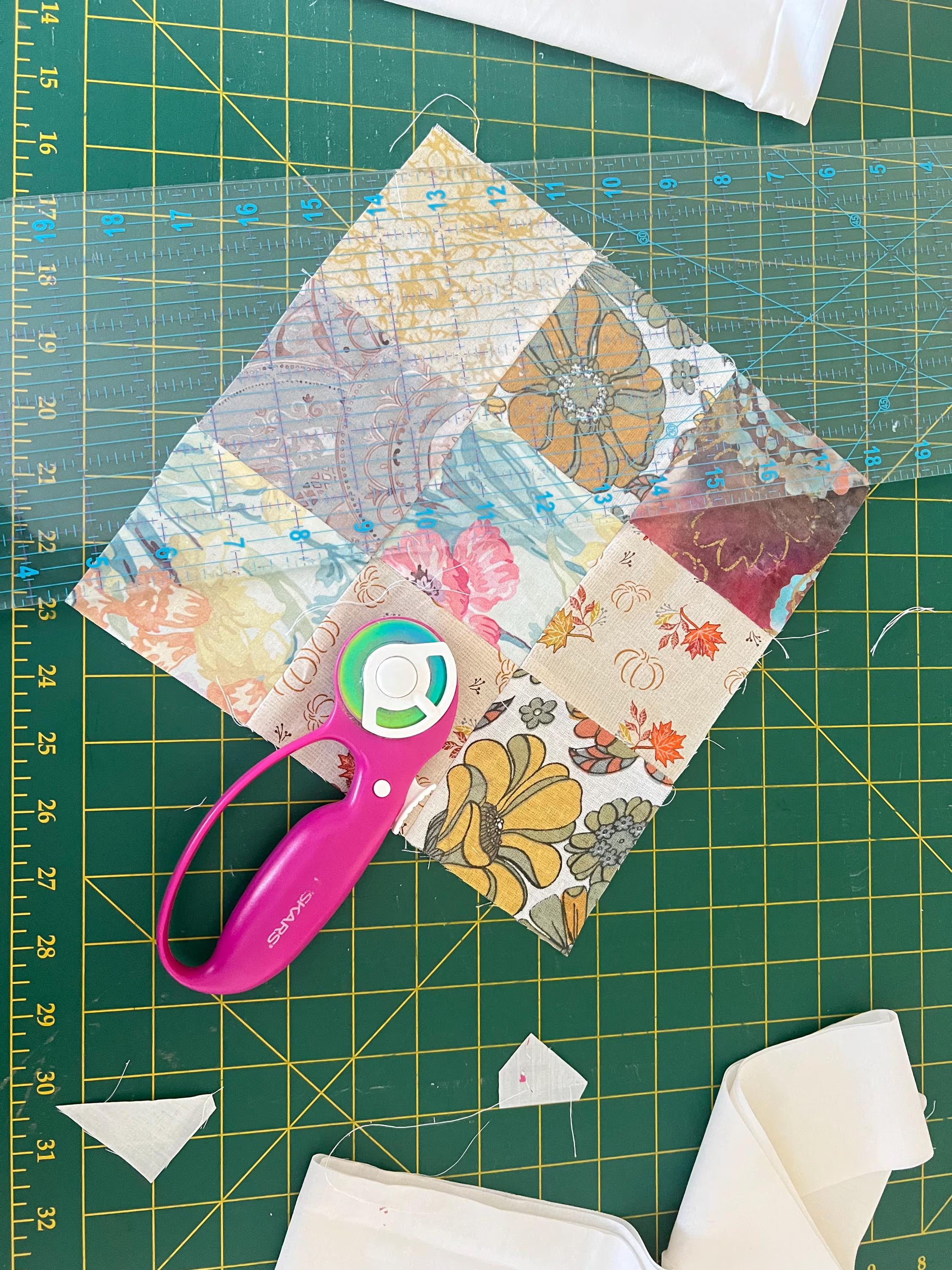 Split & Strip Quilt Pattern – Diamond On Point Layout, Scrap Friendly (PDF Download)