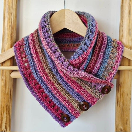 Ladies Neck warmer | Cowl | Scarf | Purple Pink | Adult | Vintage | Crochet | Buttoned