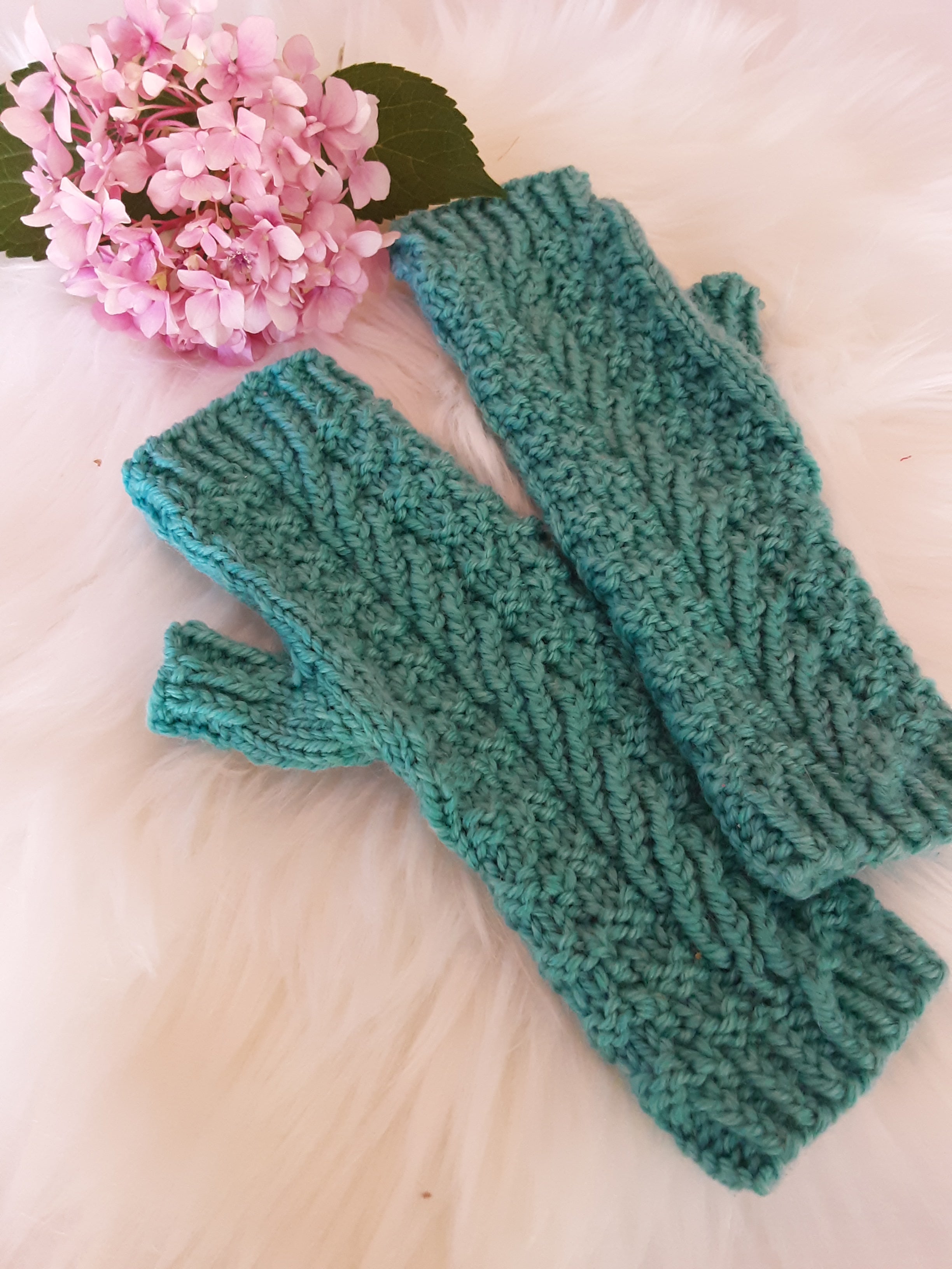 Jade pure wool fingerless mittens