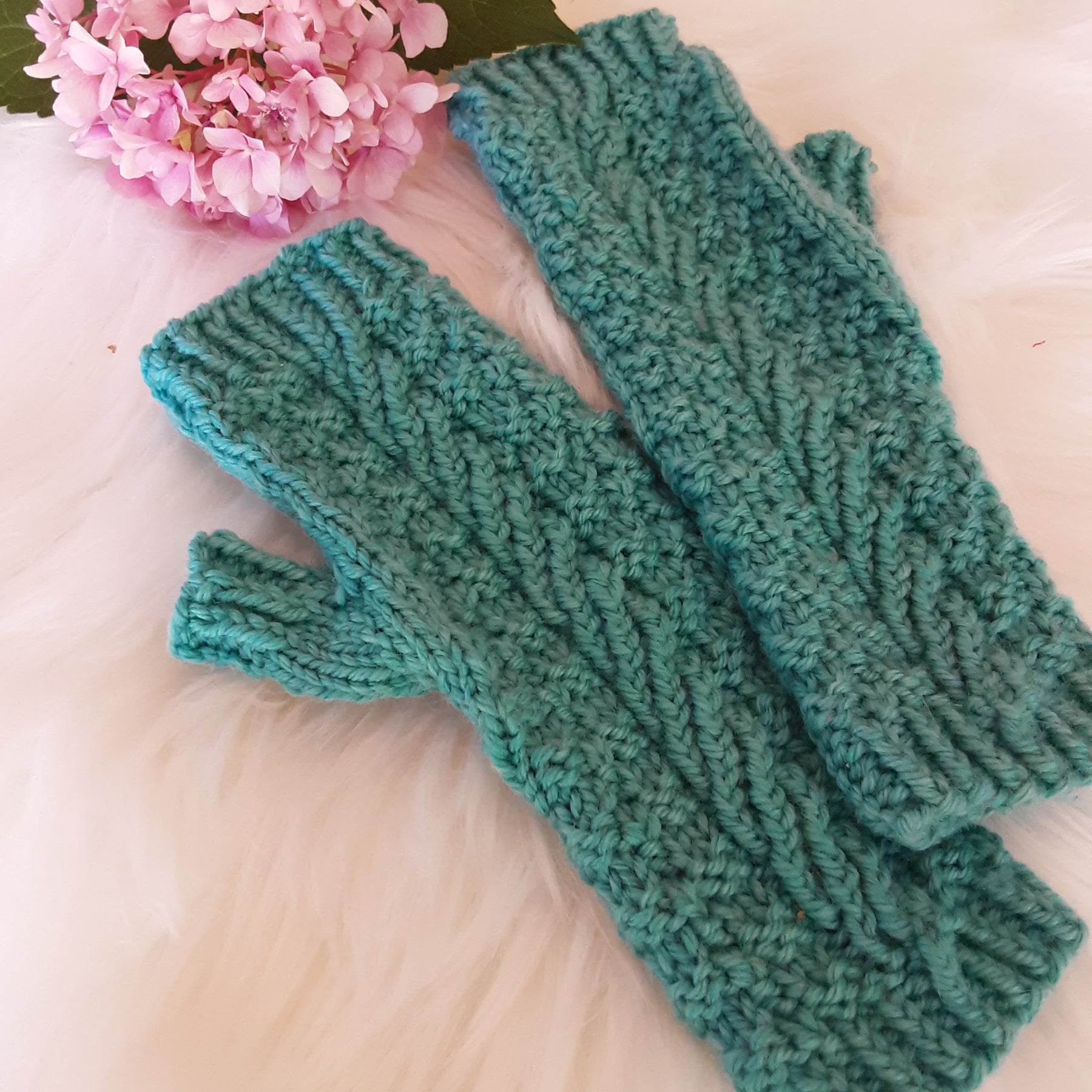 Jade pure wool fingerless mittens
