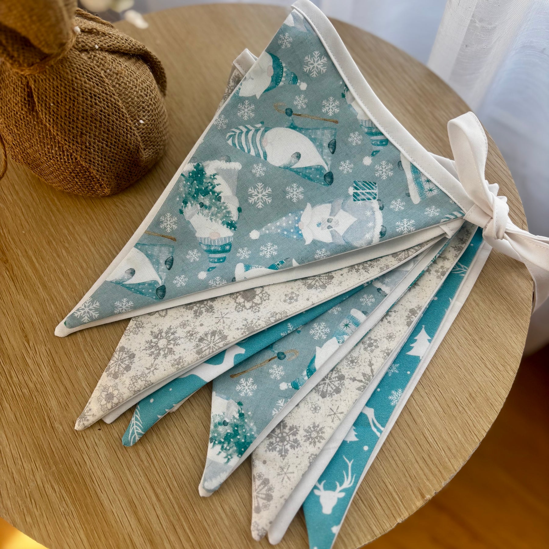 Handmade Christmas Bunting – Blue & White – 3 Metres – 12 Flags