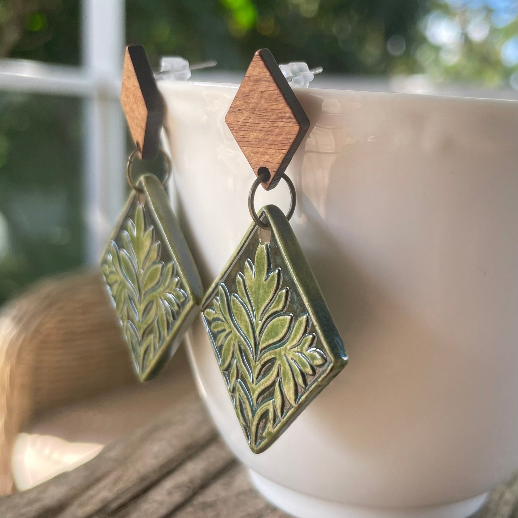 Earrings Ceramic green leaf pattern diamond shape