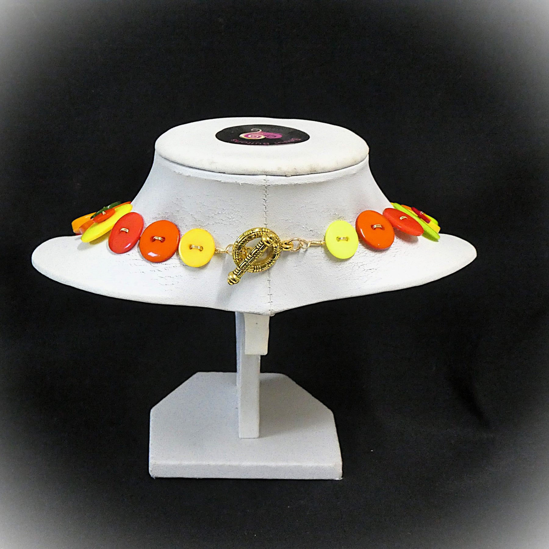 Button necklace - Tomato Salsa