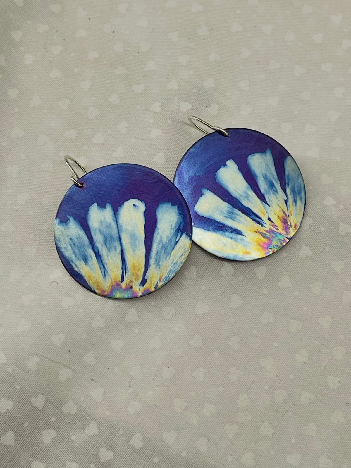 Titanium Disc Earrings Daisy Design - Purple and Ice Blue