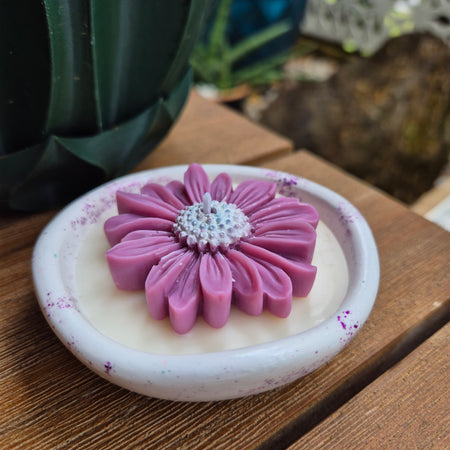 Concrete organic shaped bowl candle with coconut lime fragrance