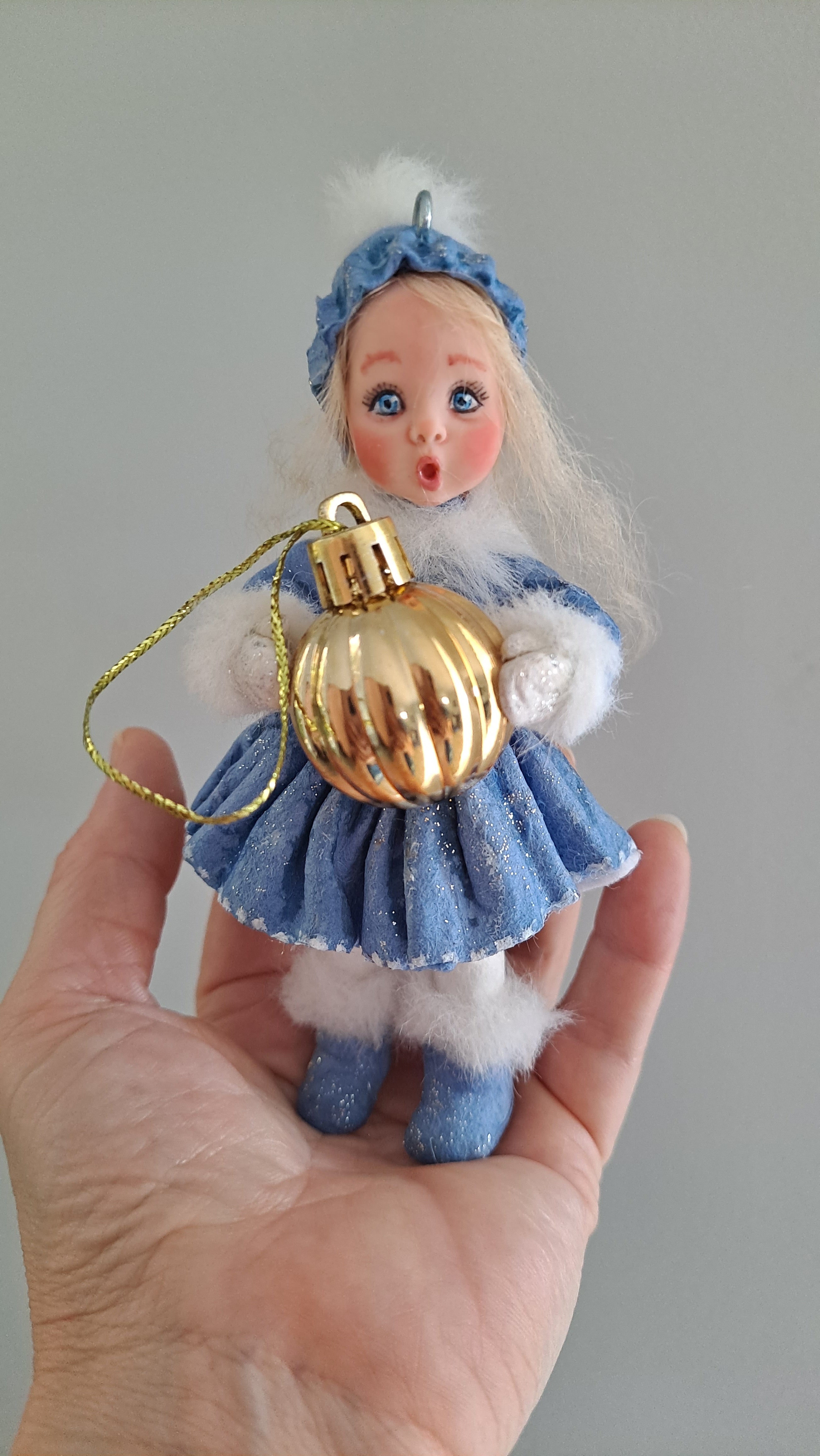 Cotton wool Christmas tree decoration