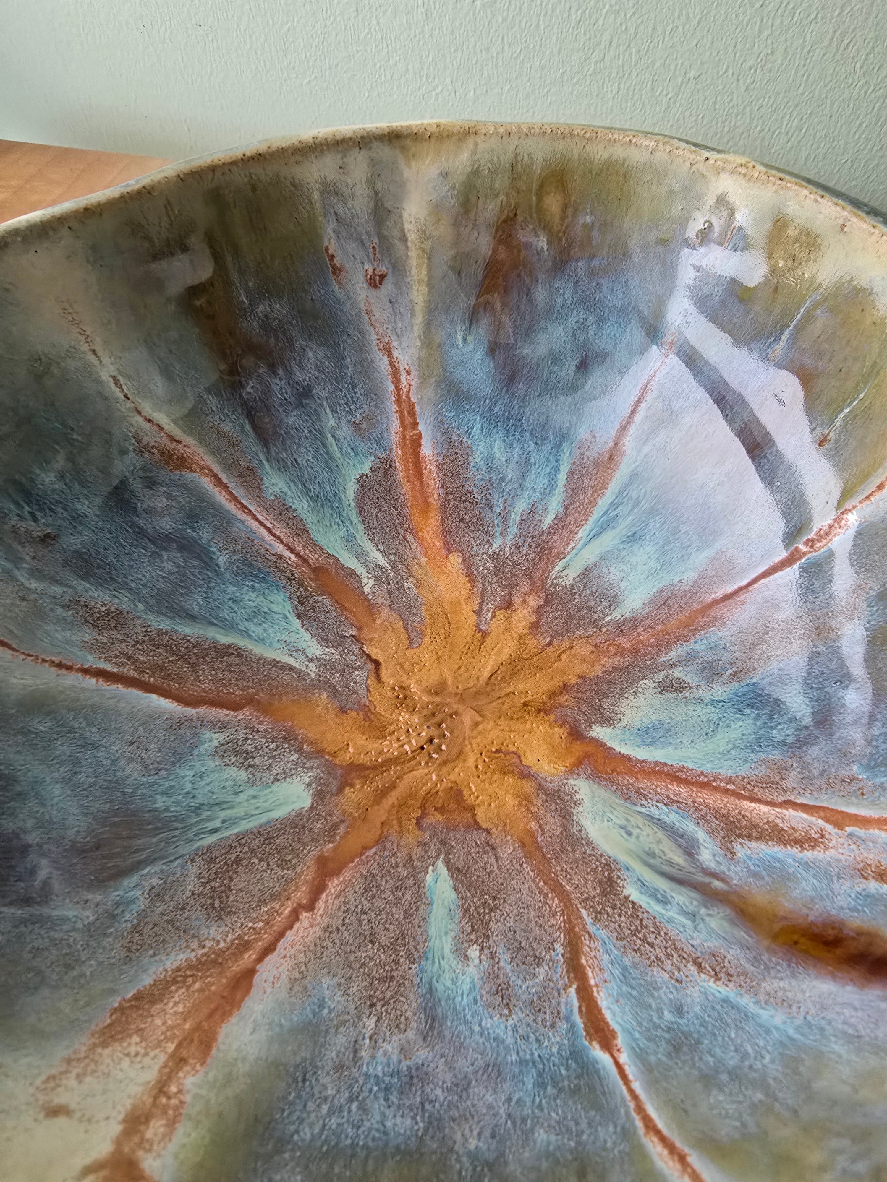 Earthy serving bowl