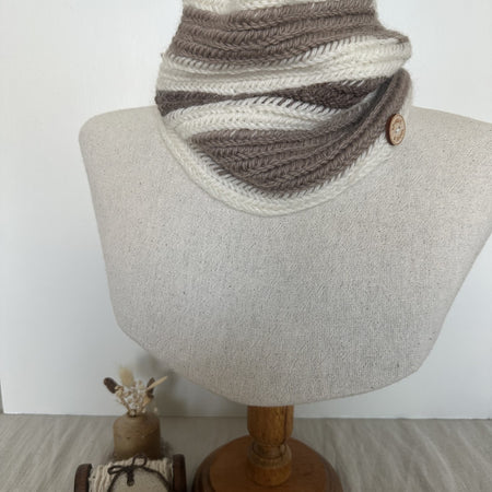 ‘Stripe’ Viking Nalbinding Wool Cowl or Neck Warmer