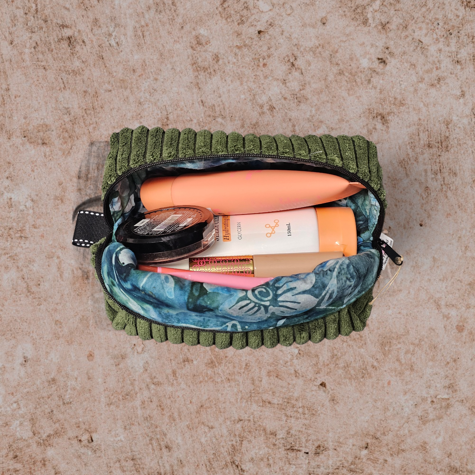 Boxy Makeup Pouch – Handmade & Sustainable